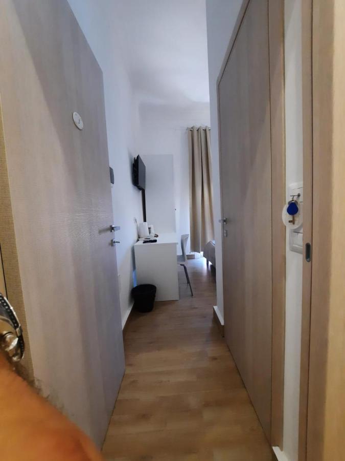 Le Camere Di Via Meccio Palermo Exterior foto