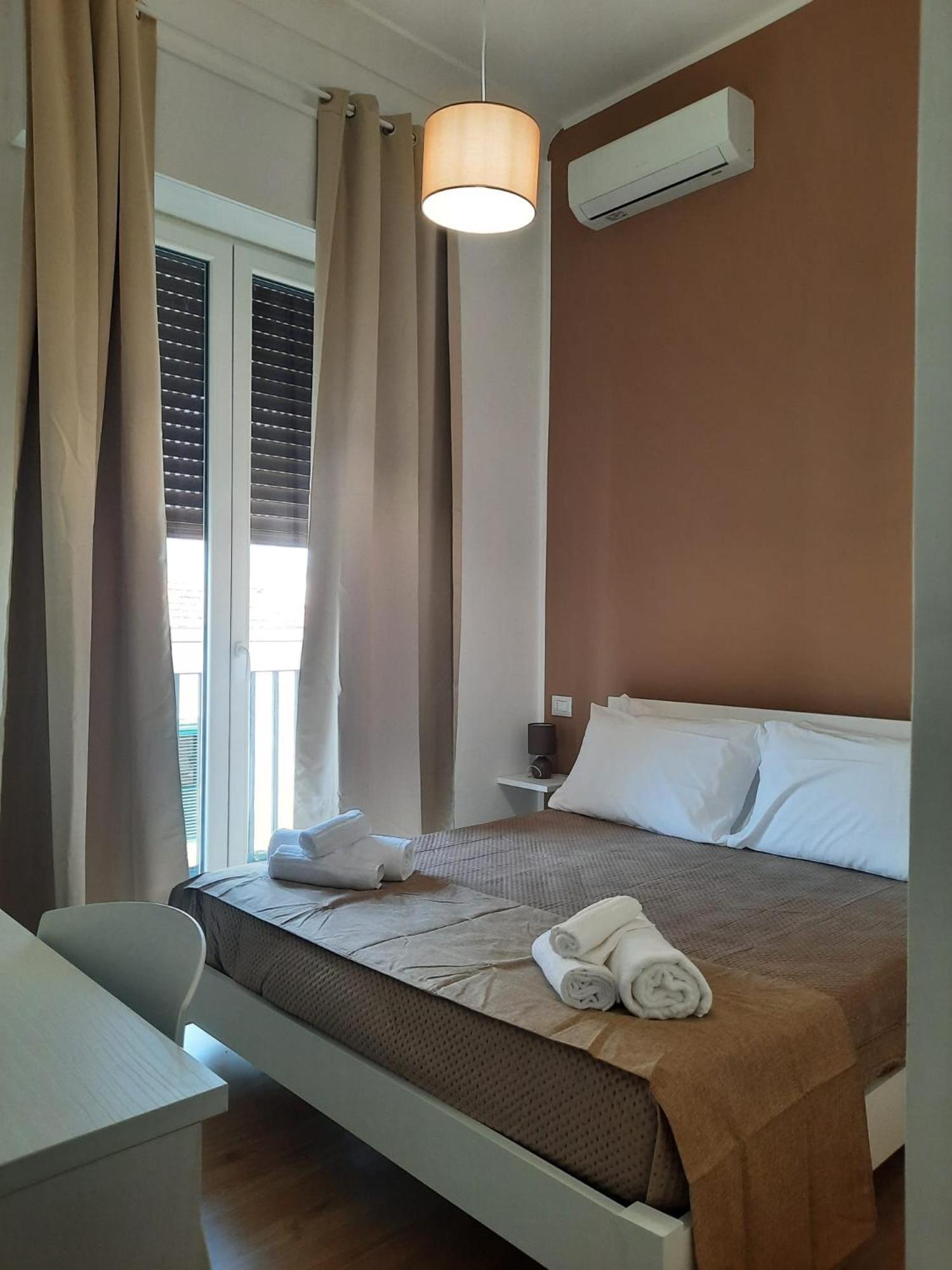 Le Camere Di Via Meccio Palermo Exterior foto